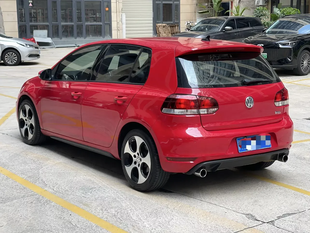 Volkswagen Golf GTI