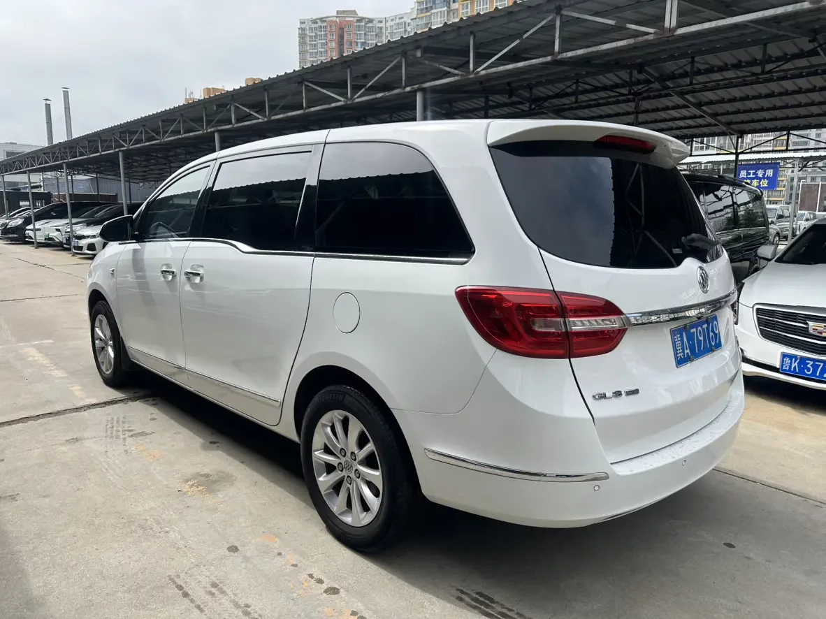 Buick GL8