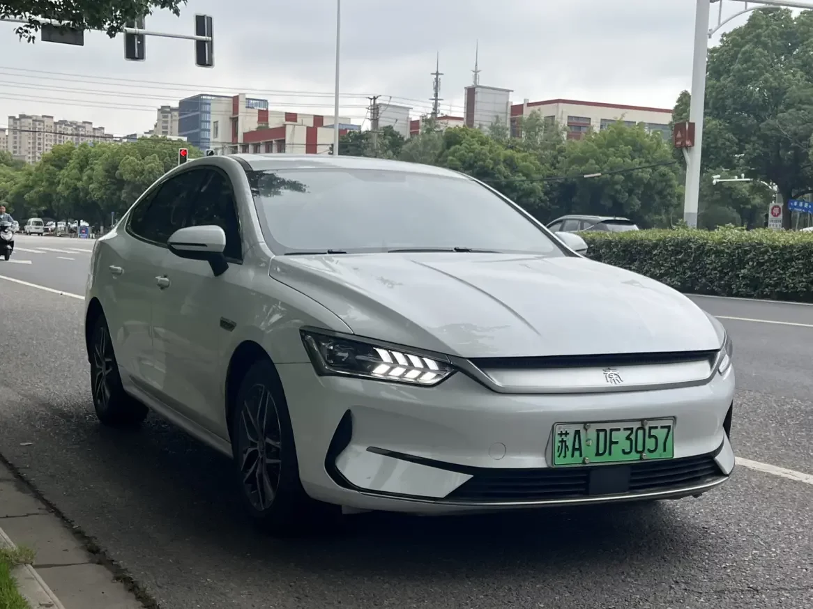 BYD Qin PLUS EV
