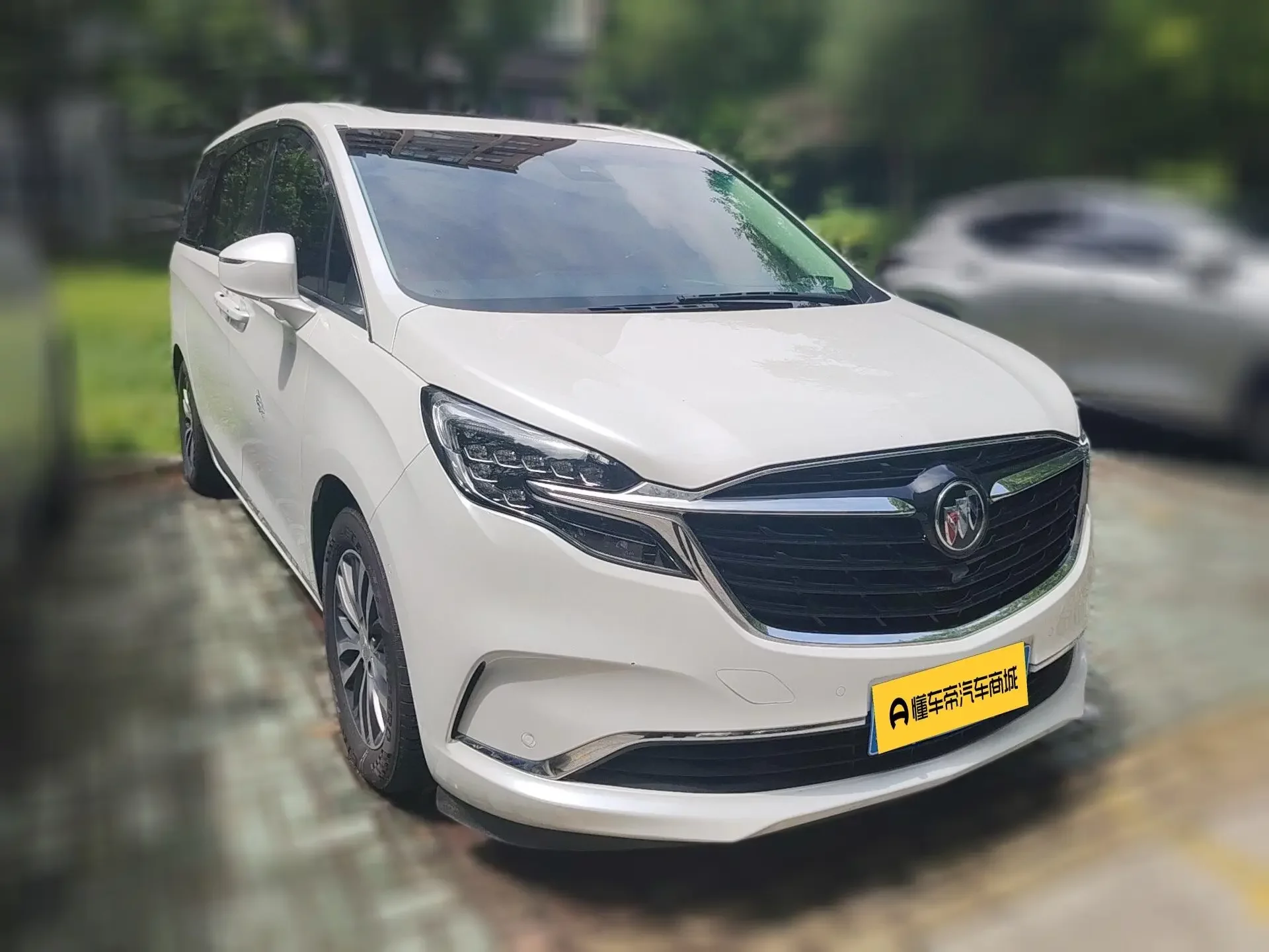 Buick GL8
