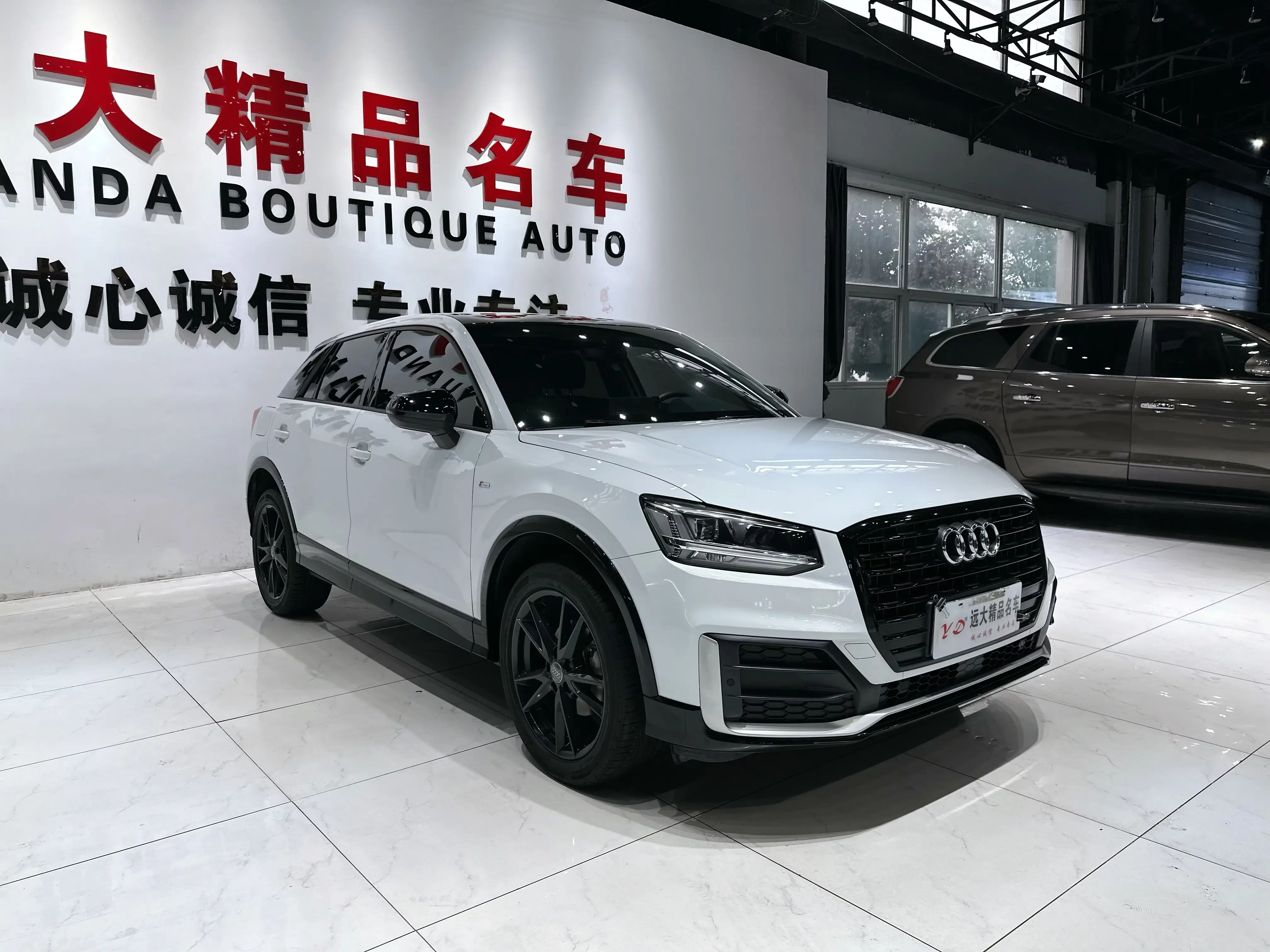 Audi Q2L
