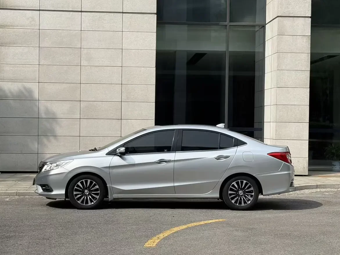 Honda Crider