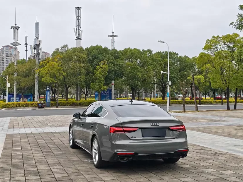 Audi A5