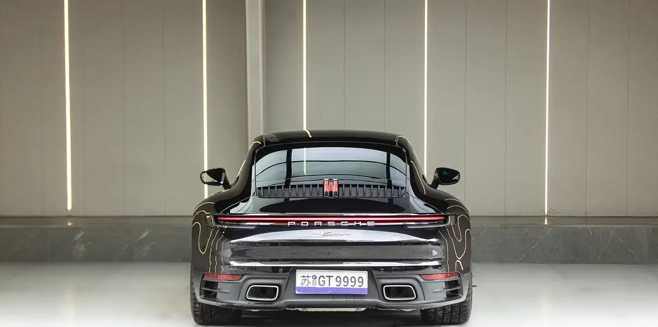 Porsche 911