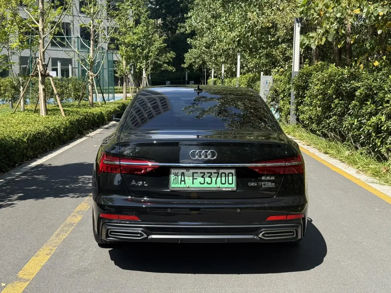 Audi A6L PHEV
