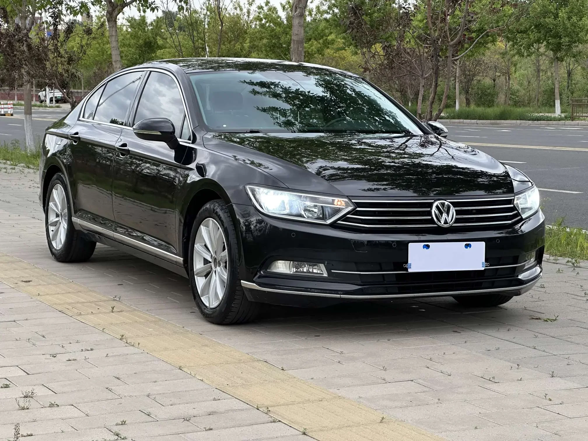 Volkswagen Magotan