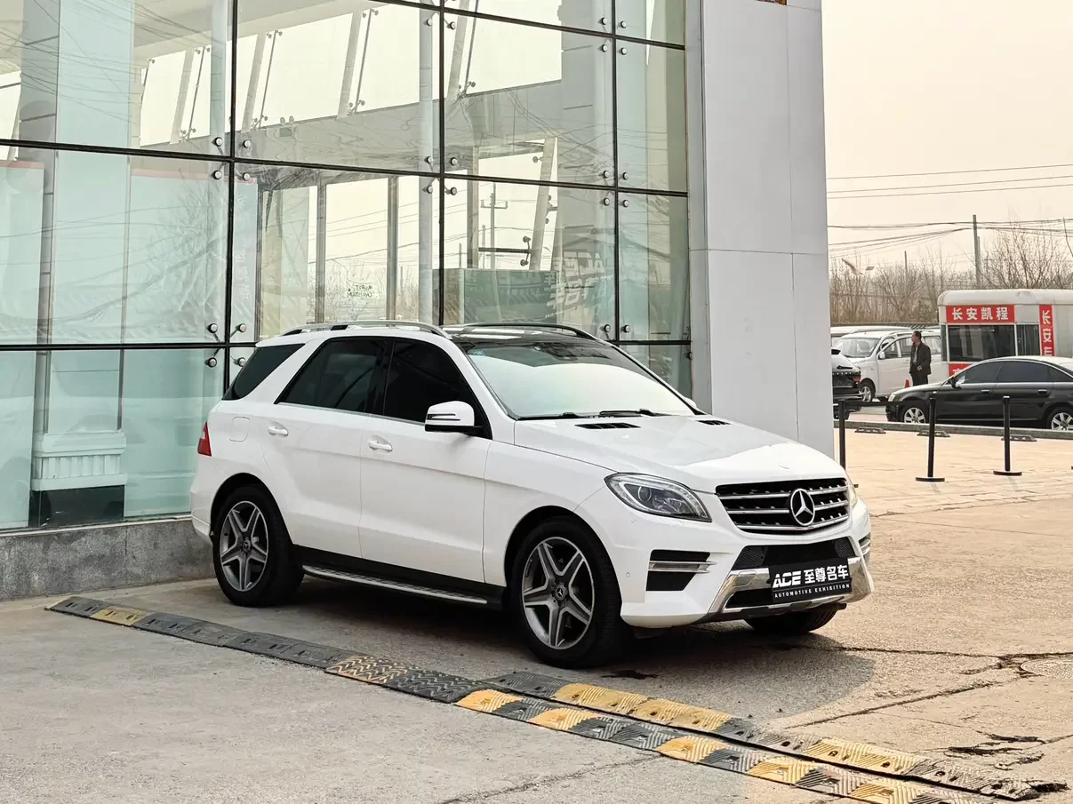 Mercedes-Benz M Class