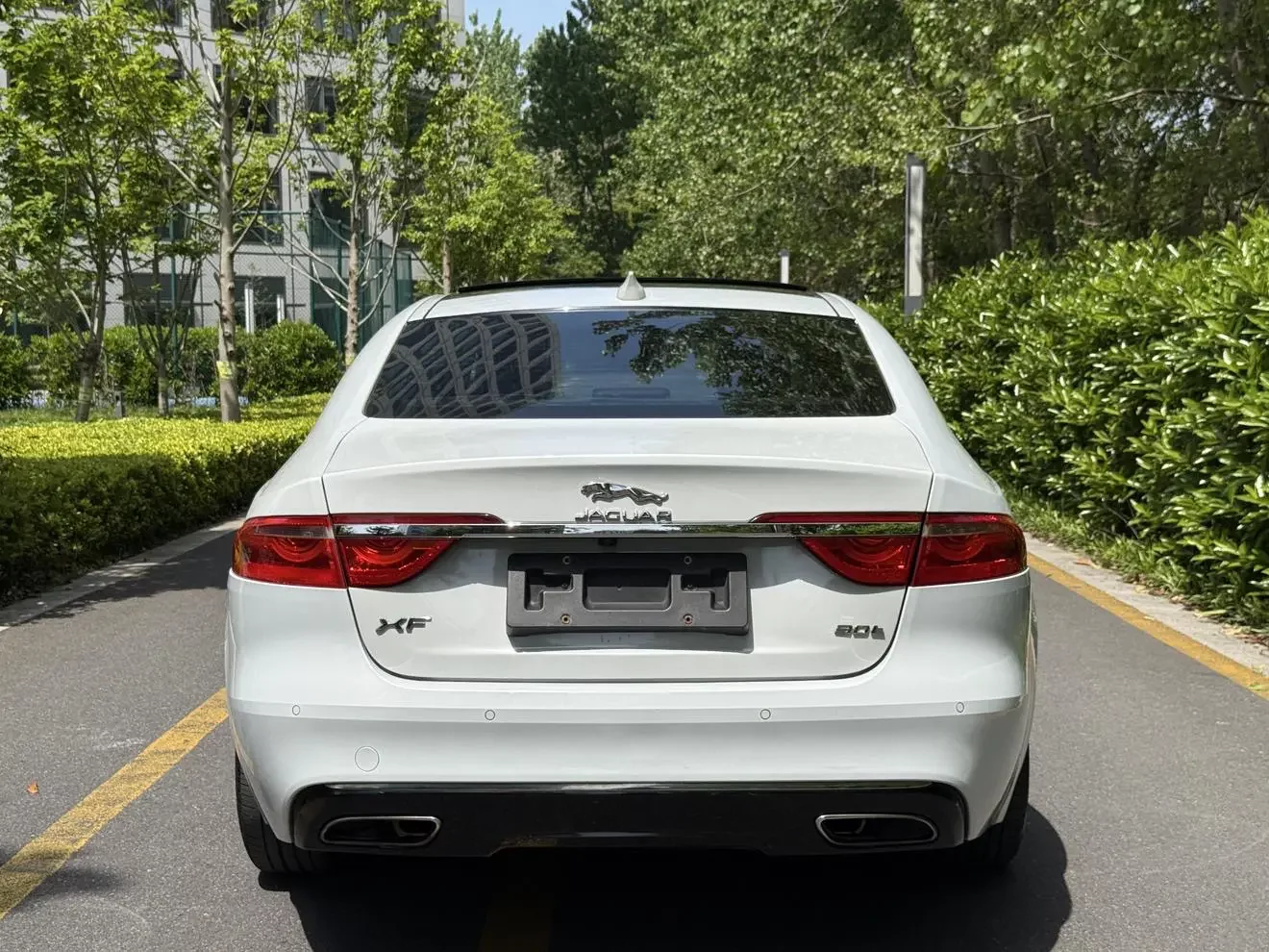 Jaguar XFL