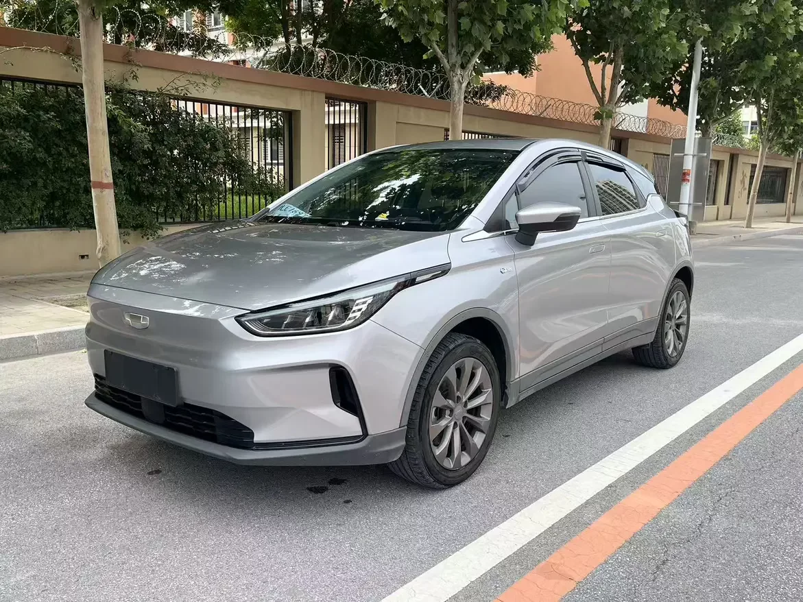 Geely Geometry C