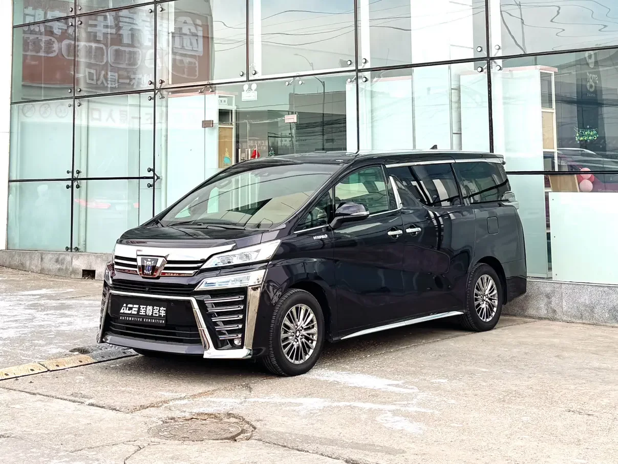 Toyota Crown Wellfire