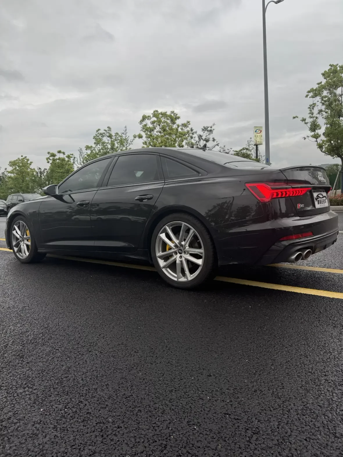 Audi S6