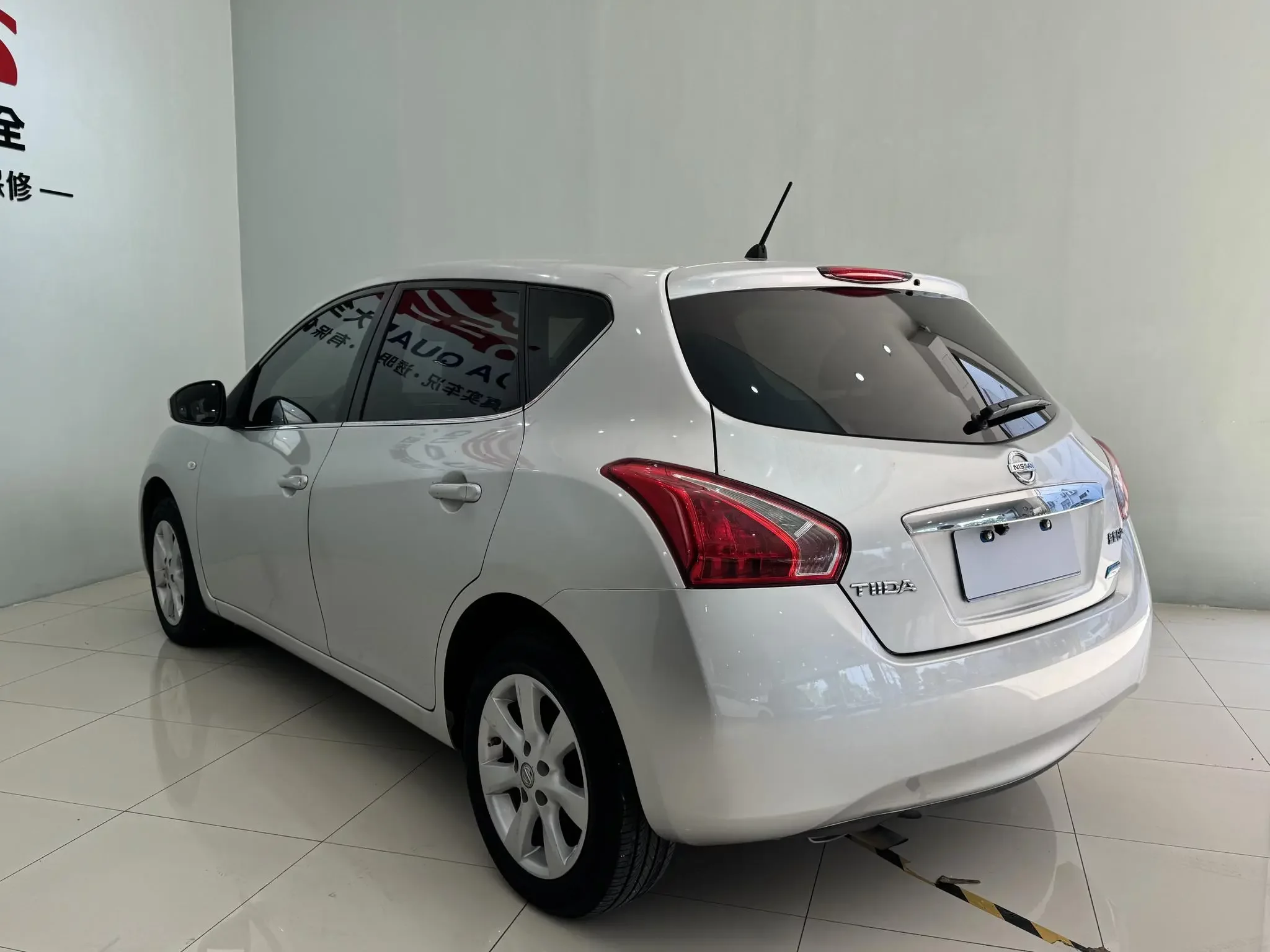Nissan Tiida