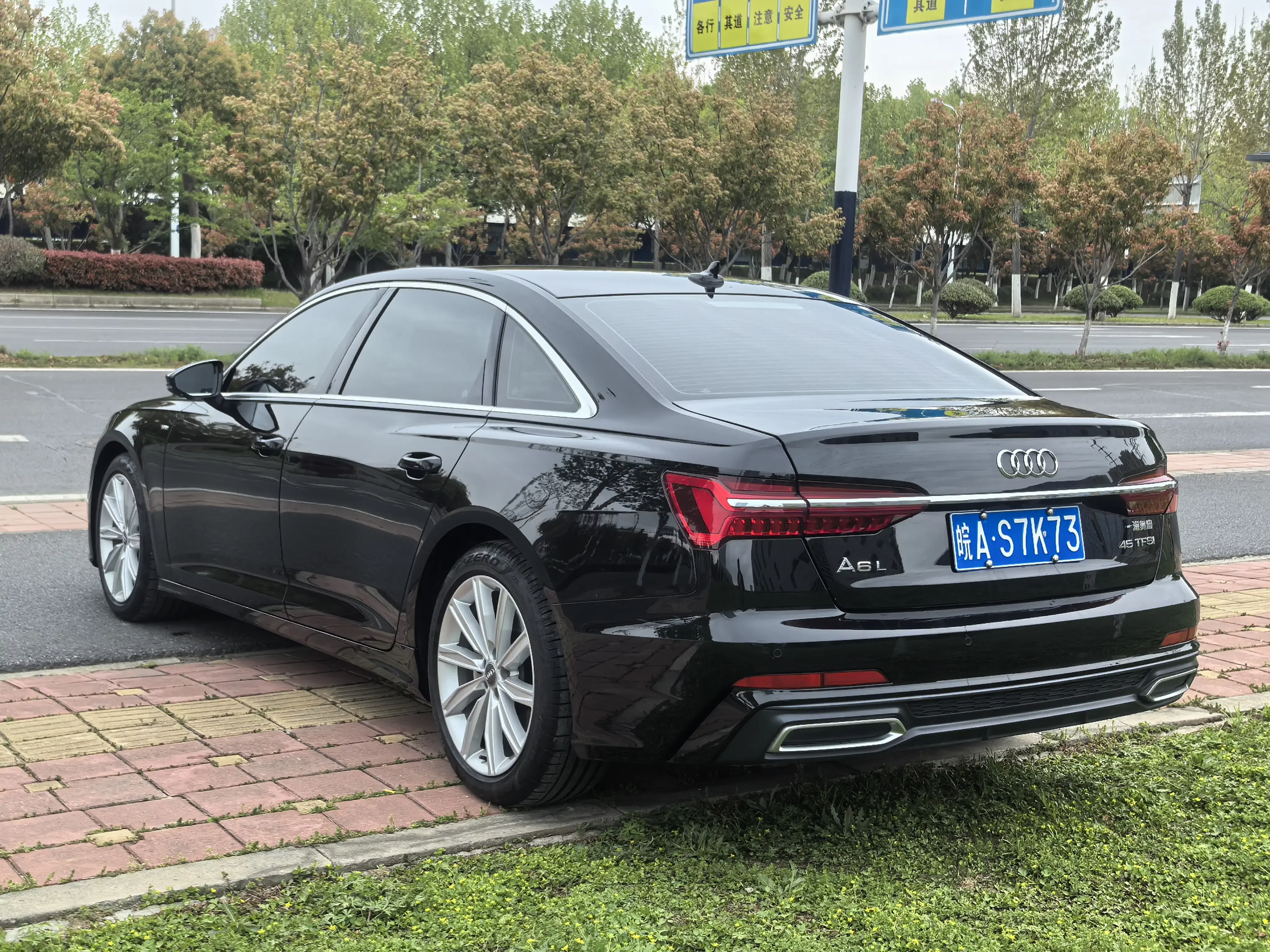 Audi A6L