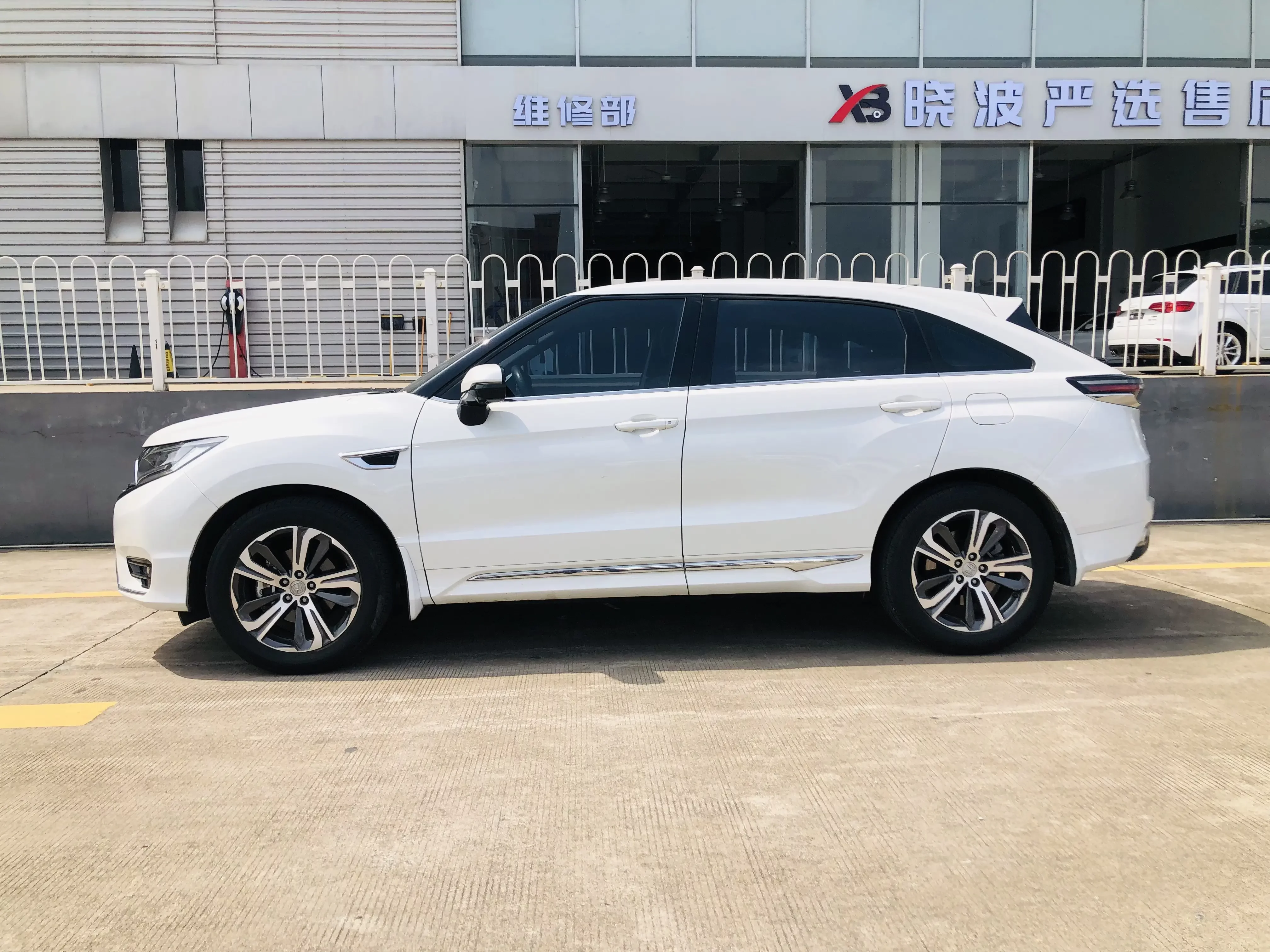 Honda UR-V