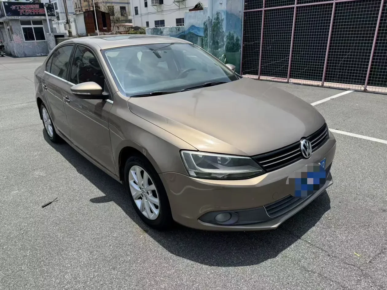 Volkswagen Sagitar