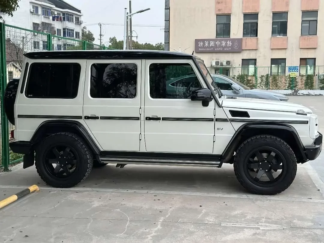 Mercedes-Benz G Class