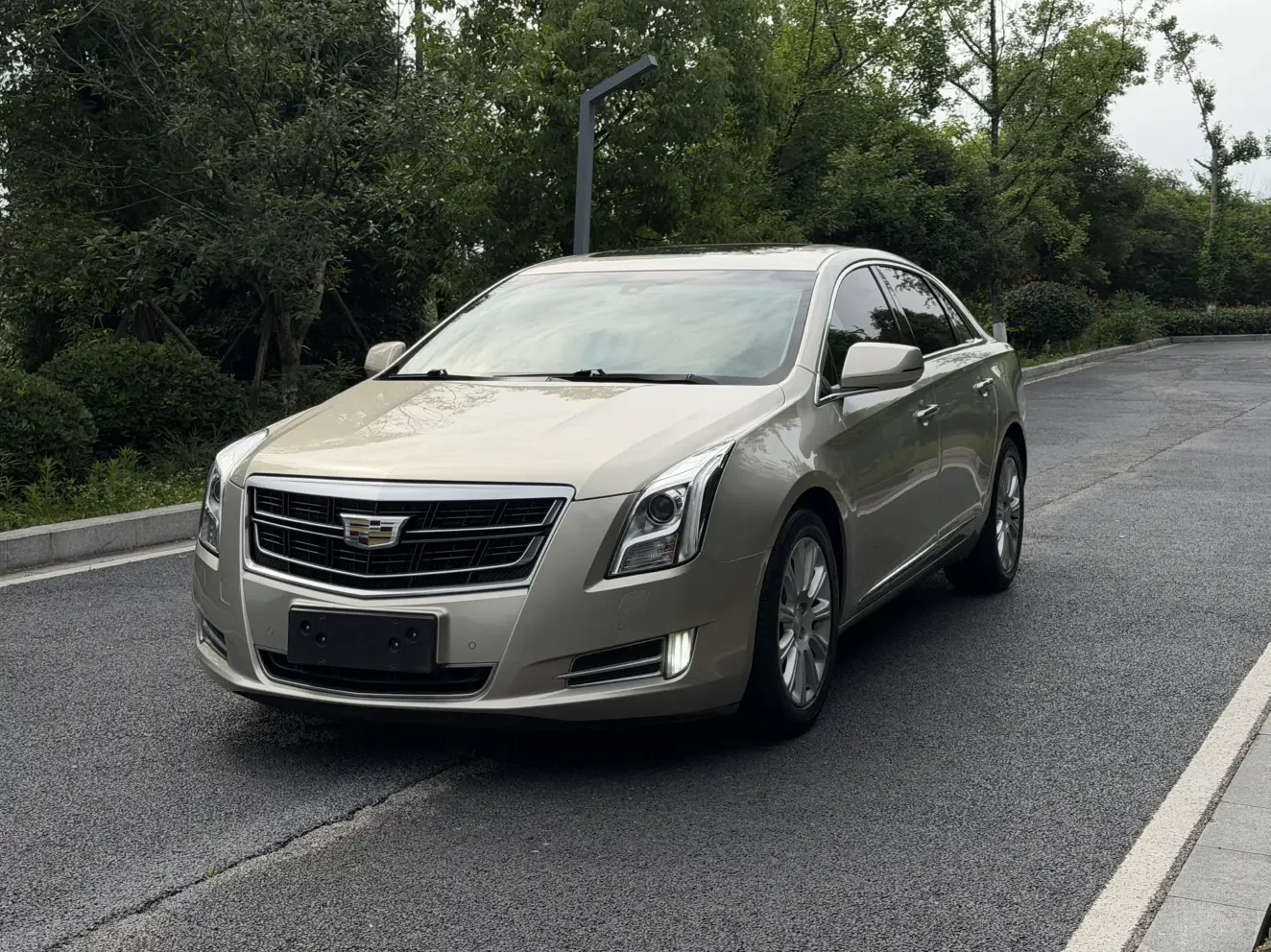 Cadillac XTS