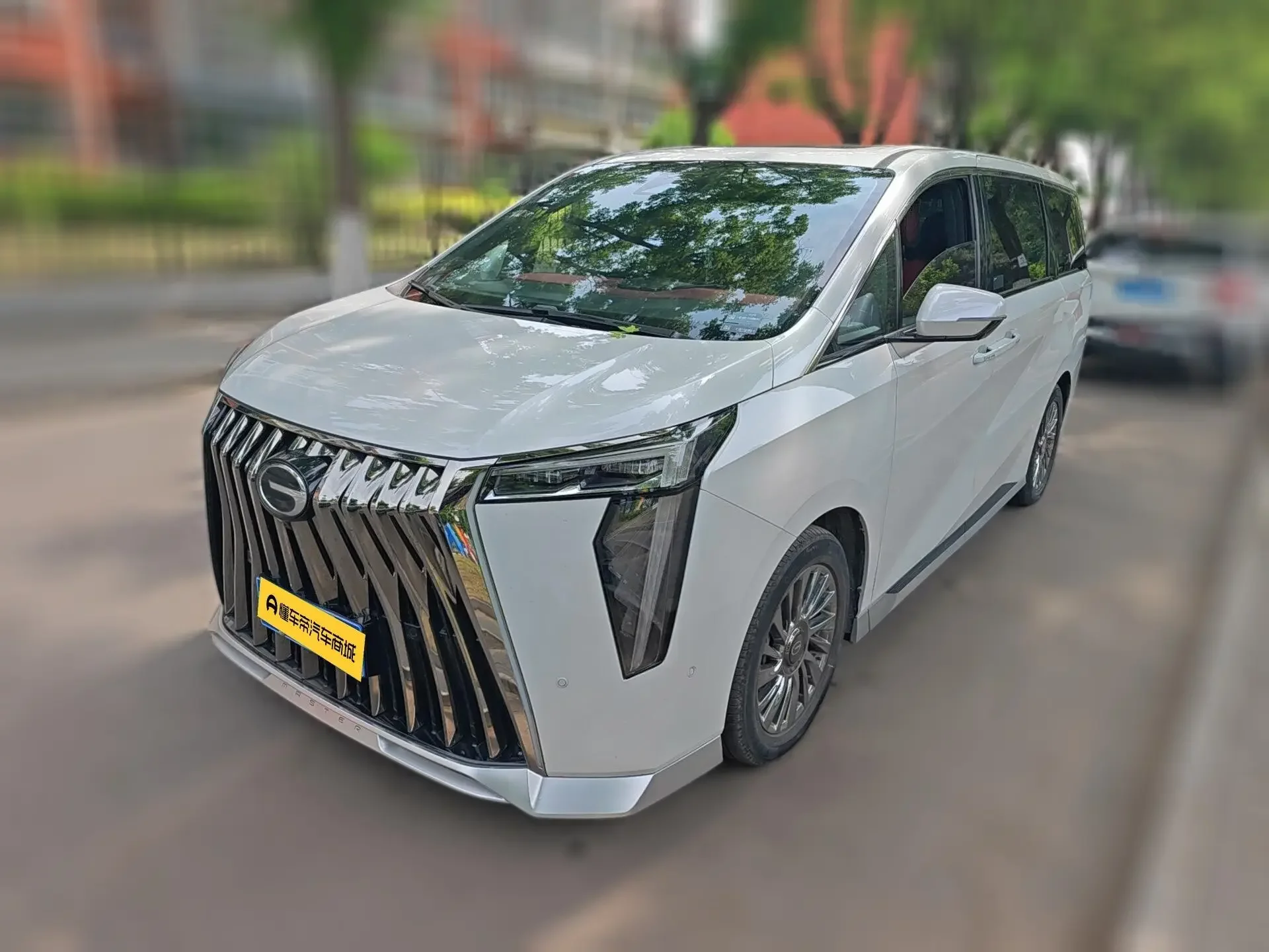 GAC Trumpchi M8