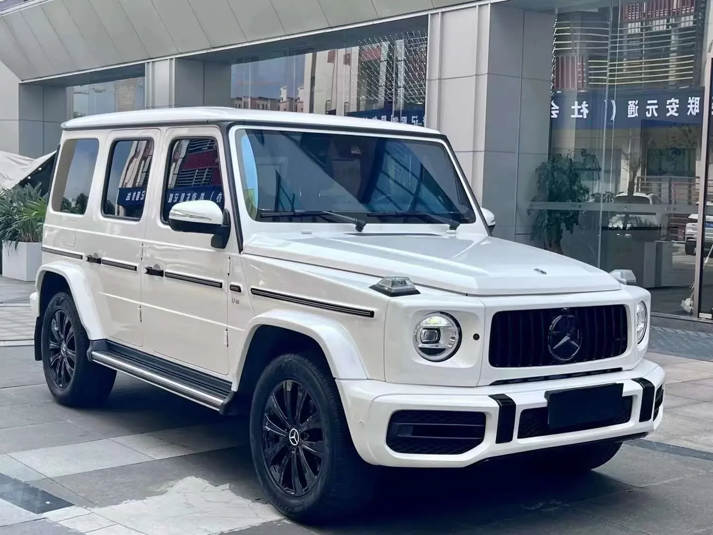 Mercedes-Benz G Class