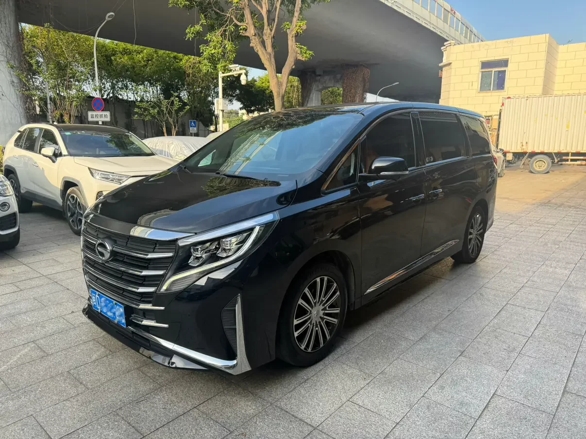 GAC Trumpchi M8
