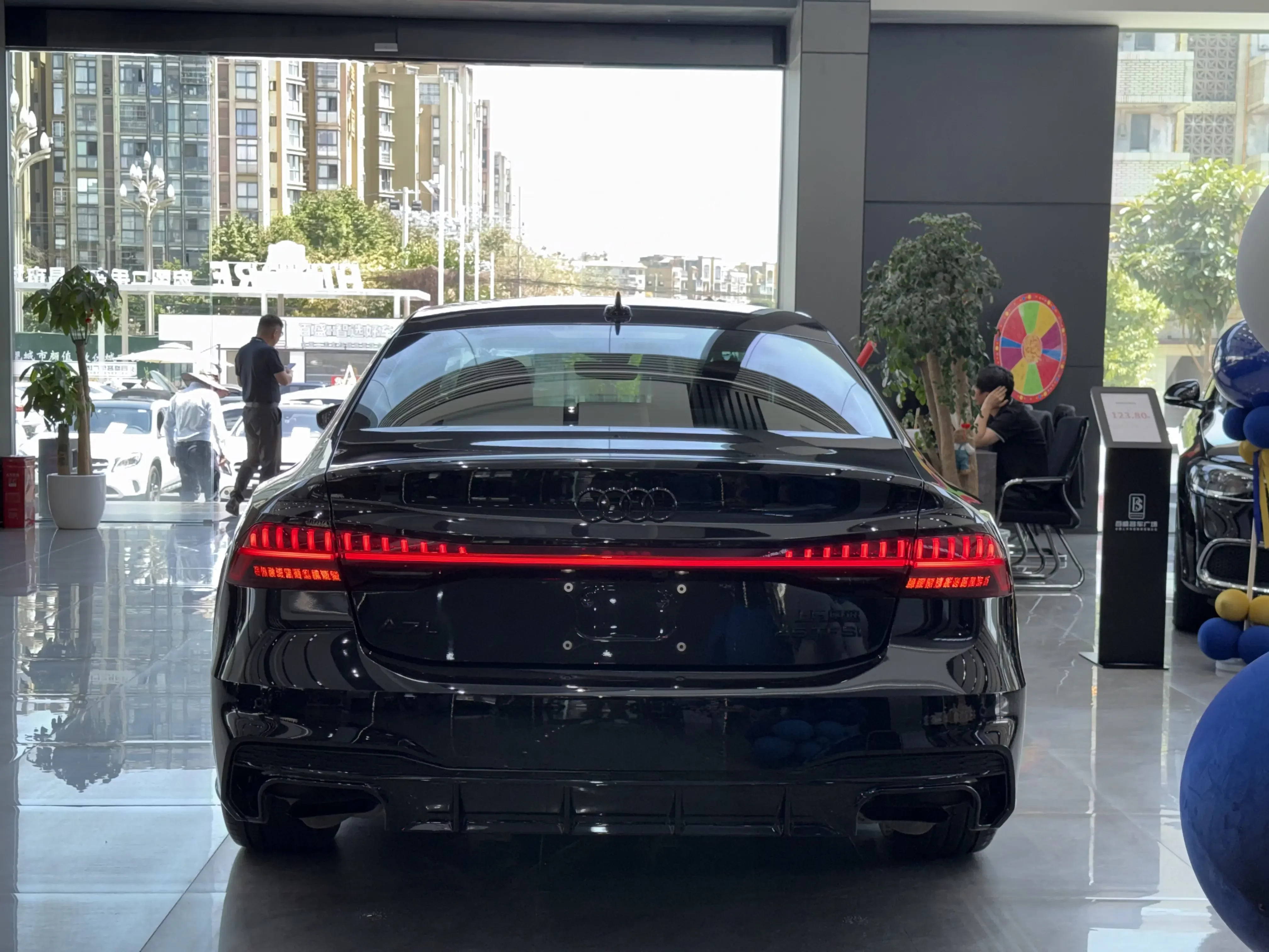 Audi A7L