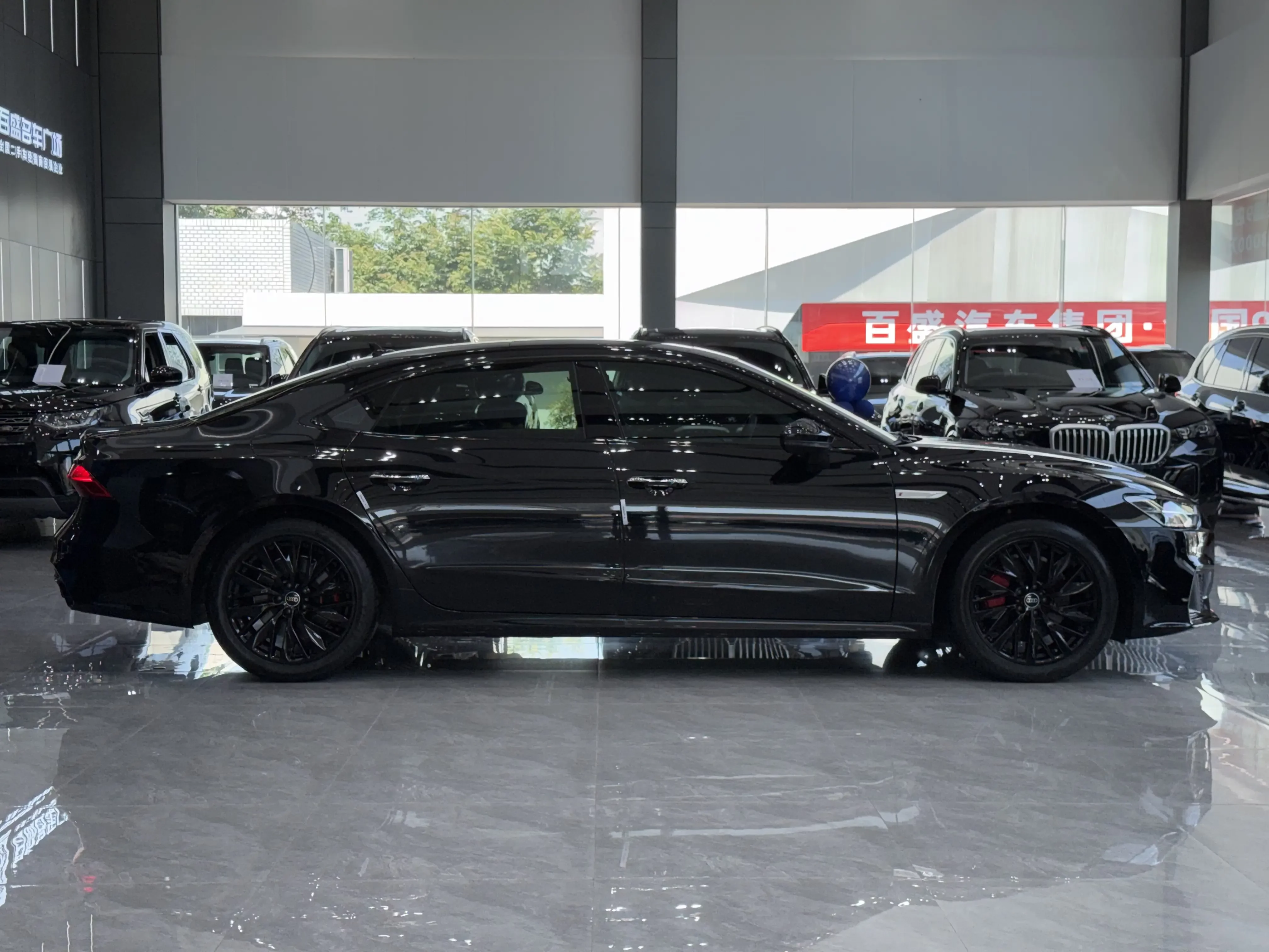 Audi A7L