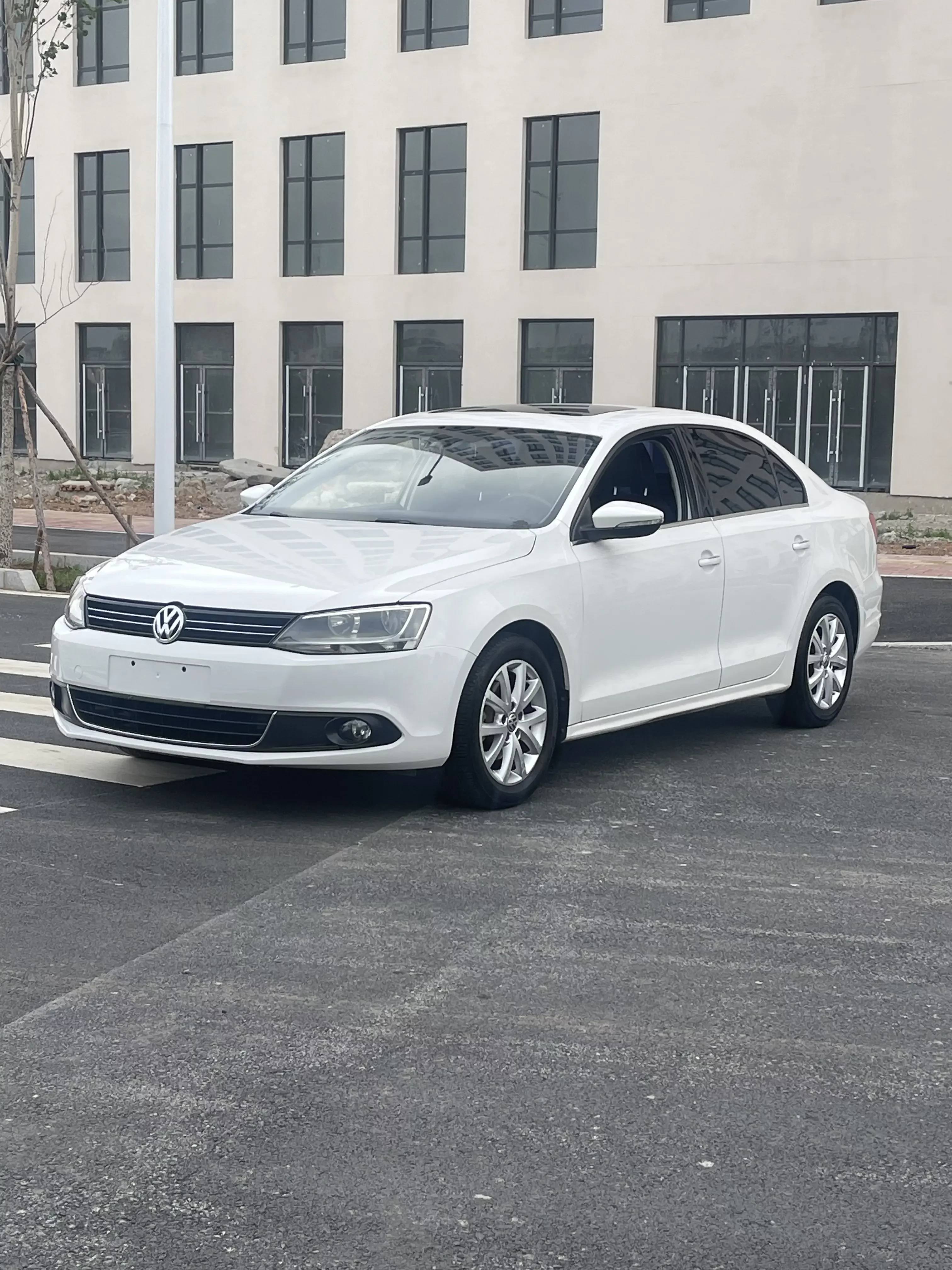 Volkswagen Sagitar