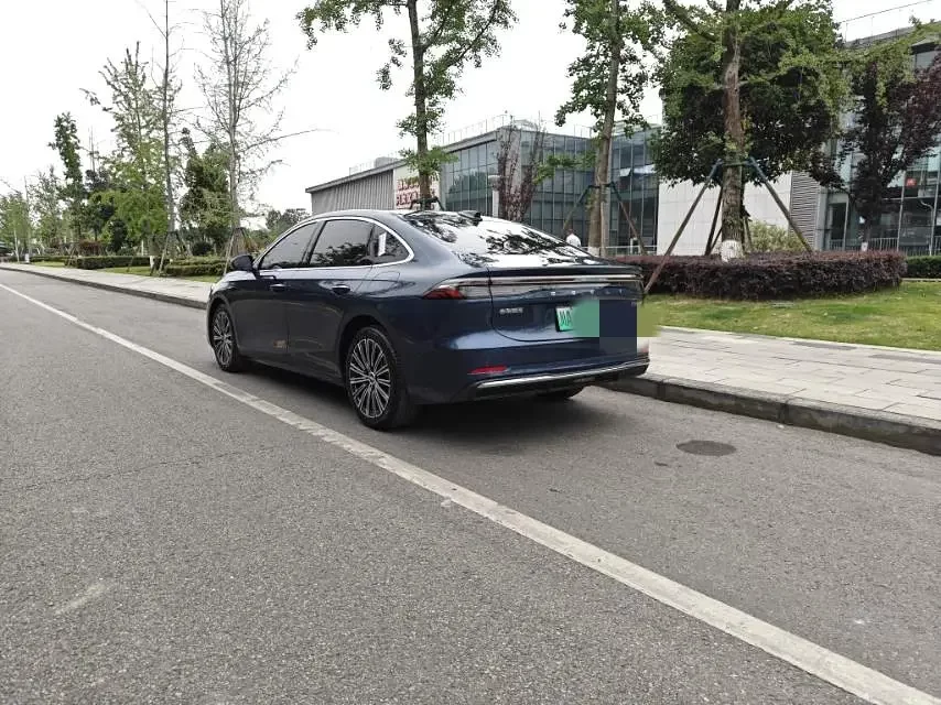 Geely Galaxy A7 EM