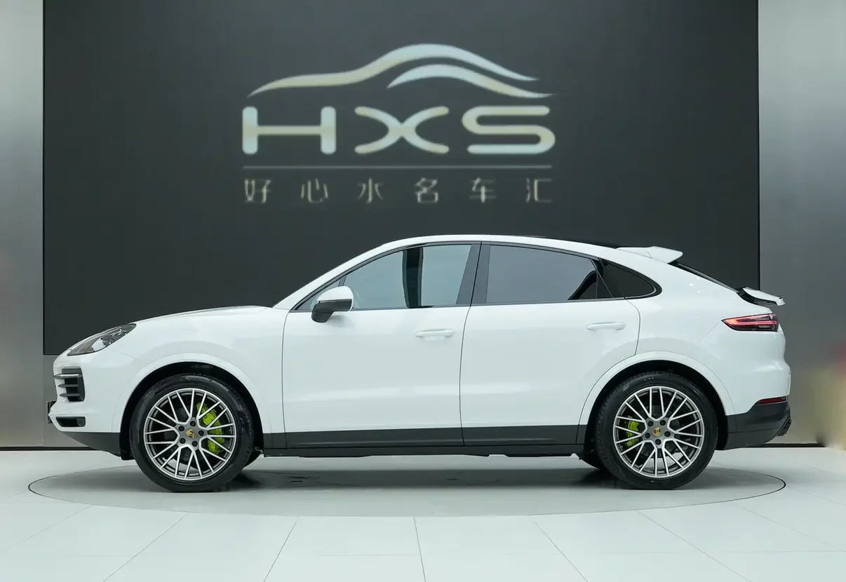 Porsche Cayenne Coupe