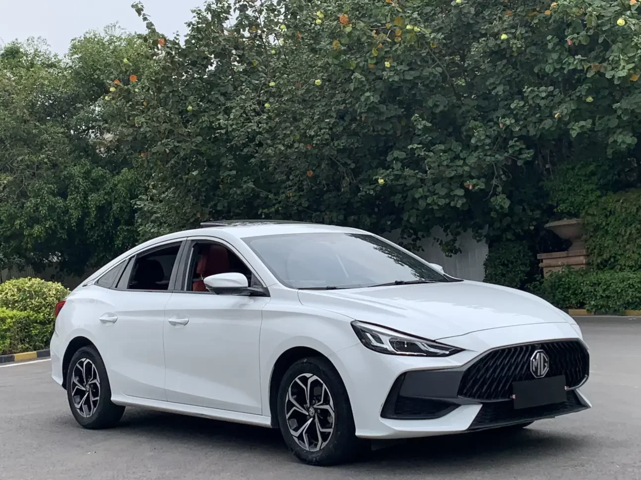 MG 5