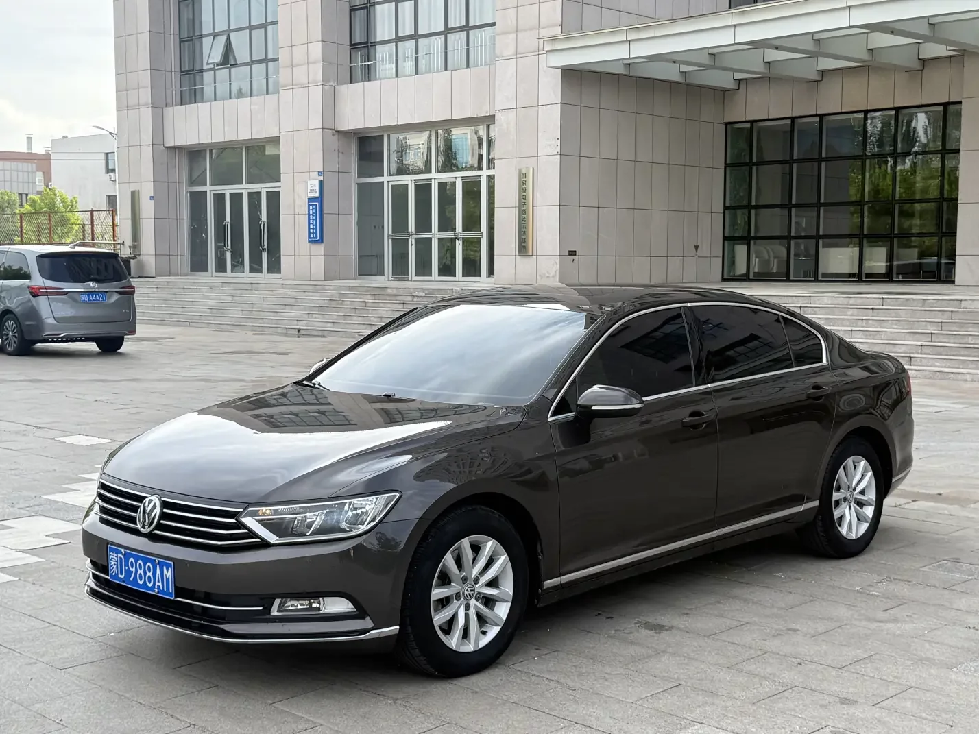 Volkswagen Magotan