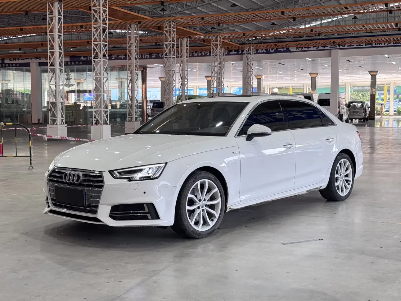 Audi A4L