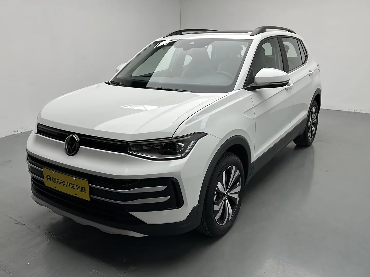 Volkswagen Tharu