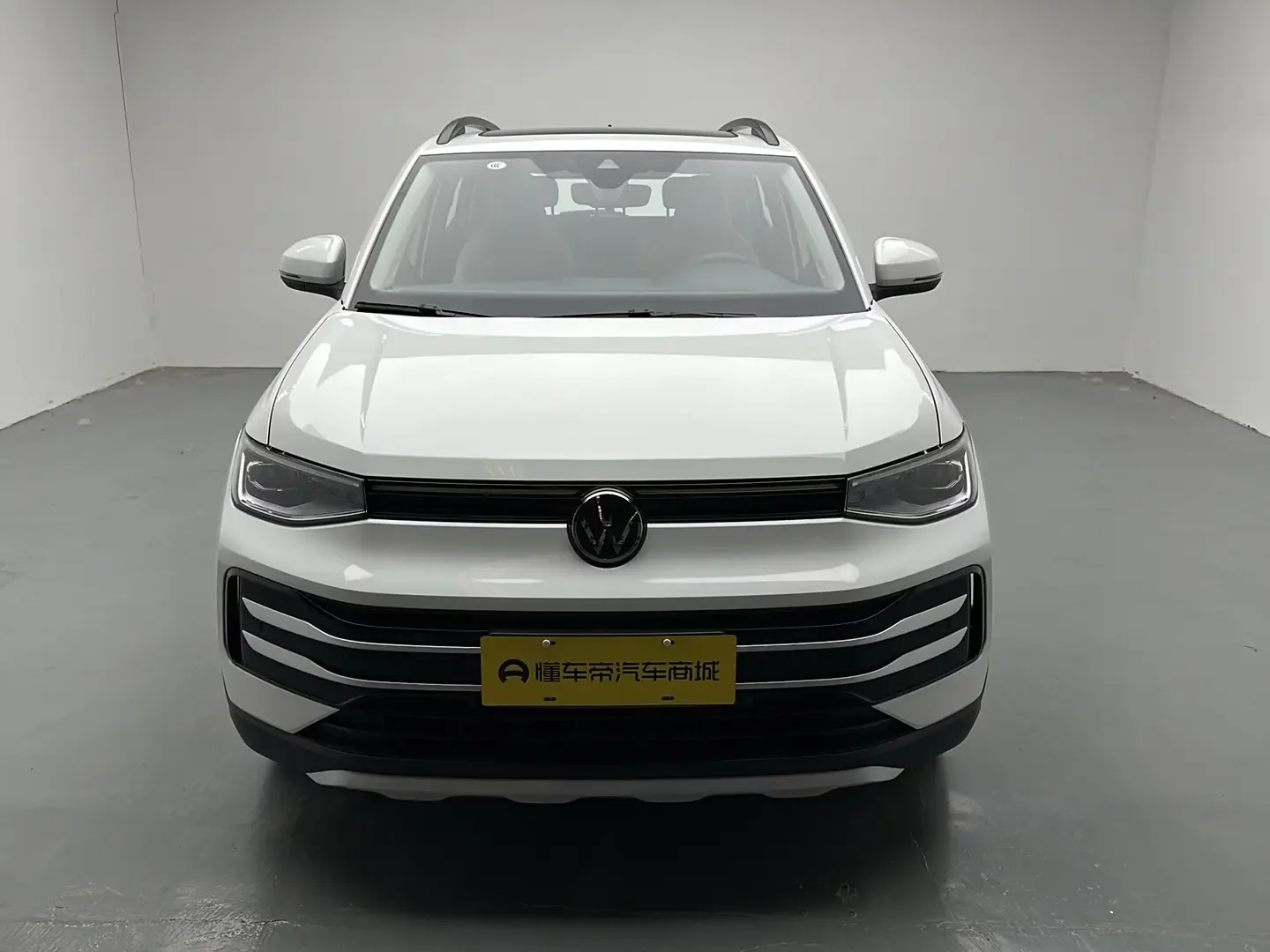 Volkswagen Tharu