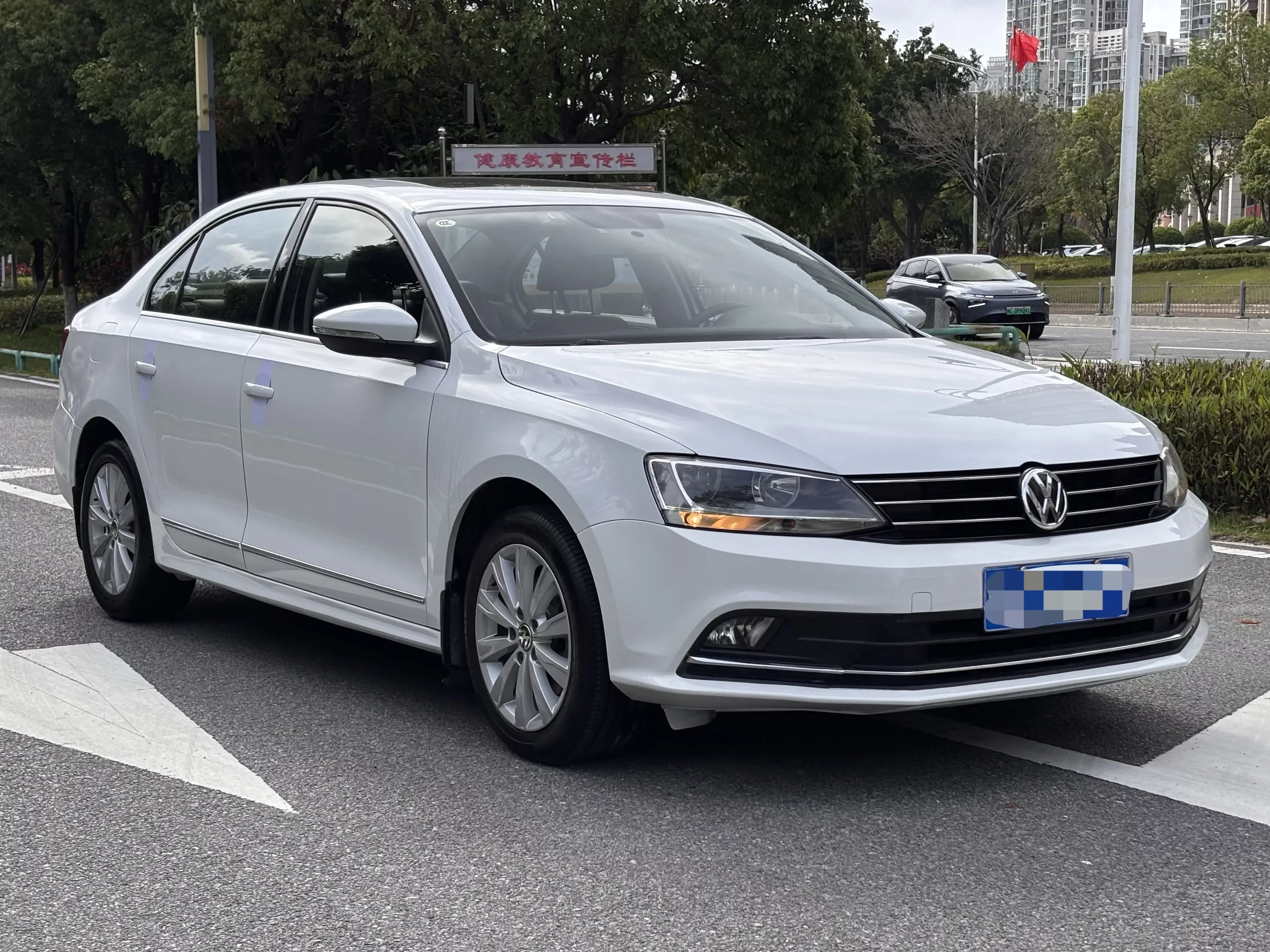 Volkswagen Sagitar