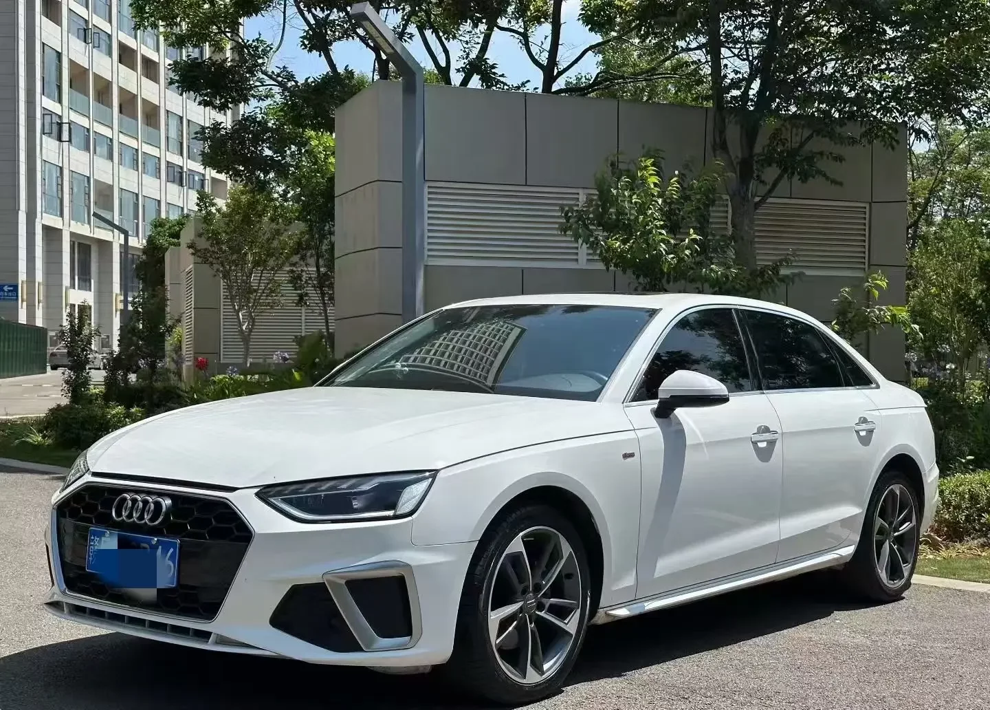 Audi A4L