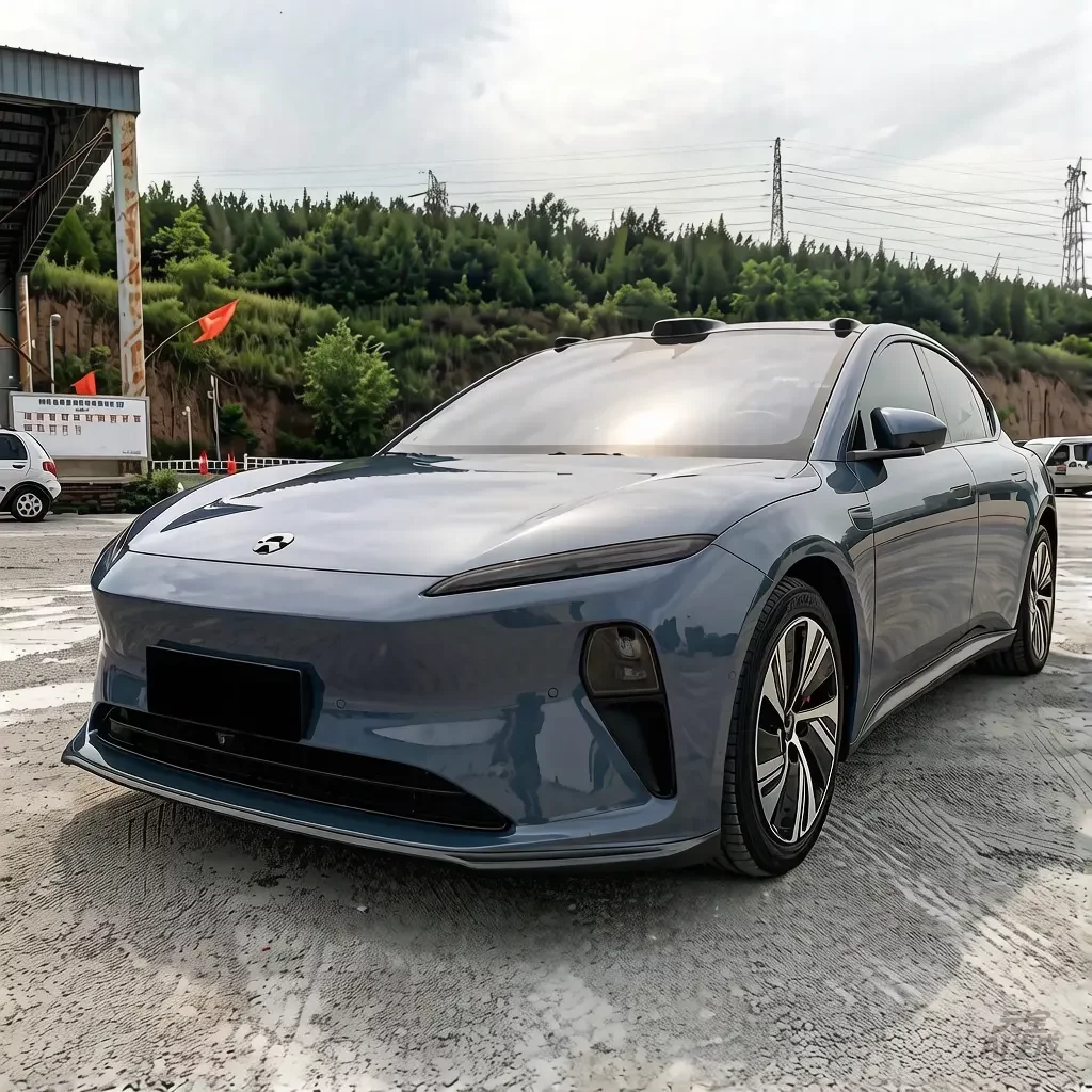 NIO ET5