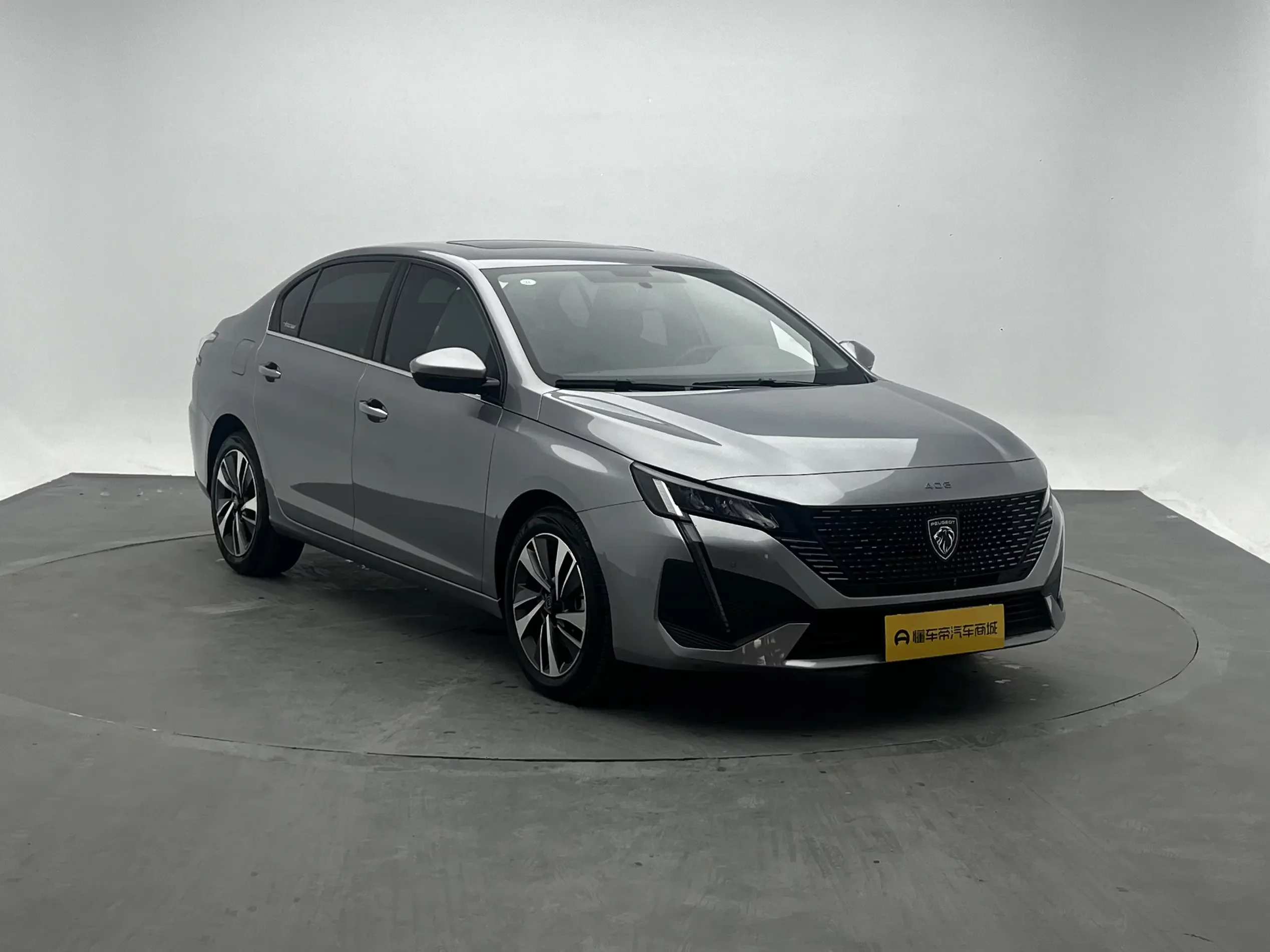Peugeot 408