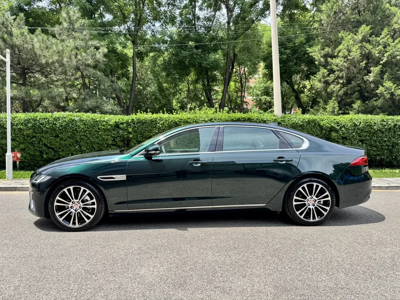 Jaguar XFL