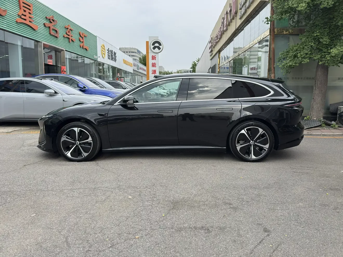 NIO ET5T