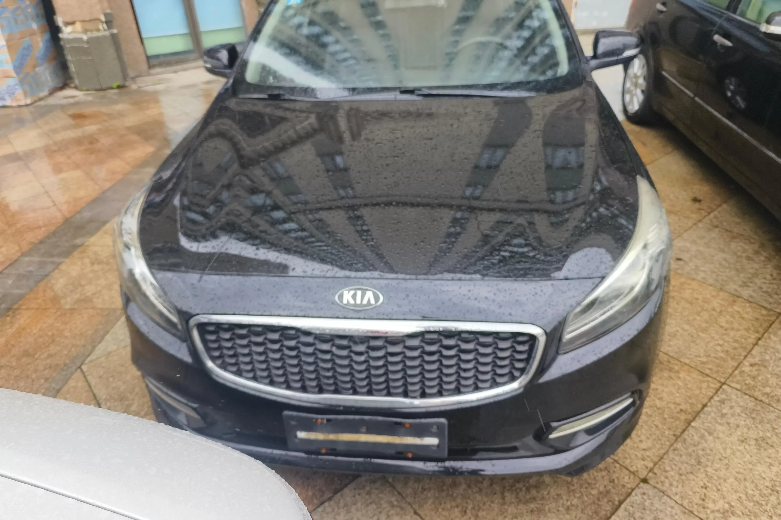 Kia K4