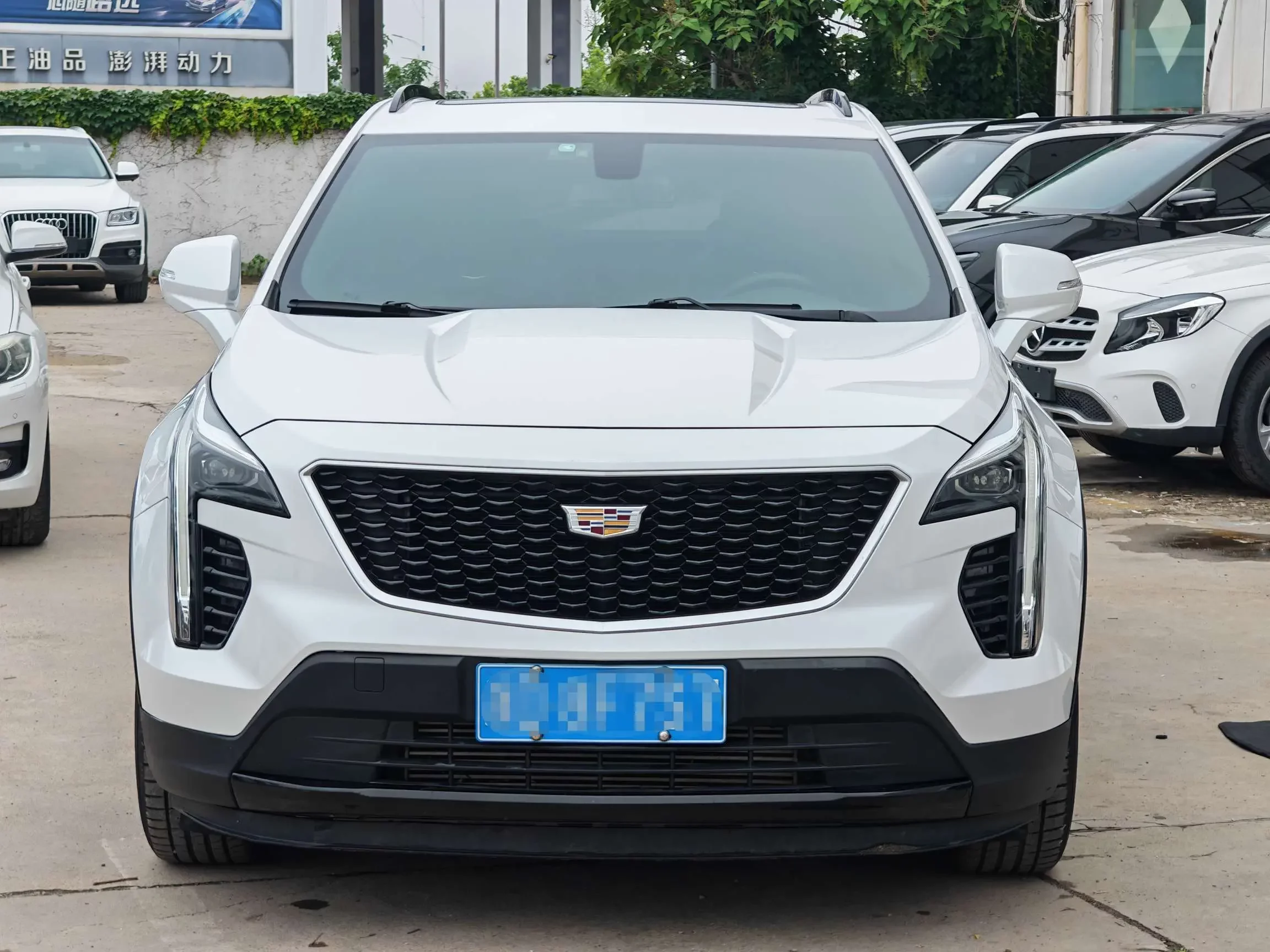 Cadillac XT4