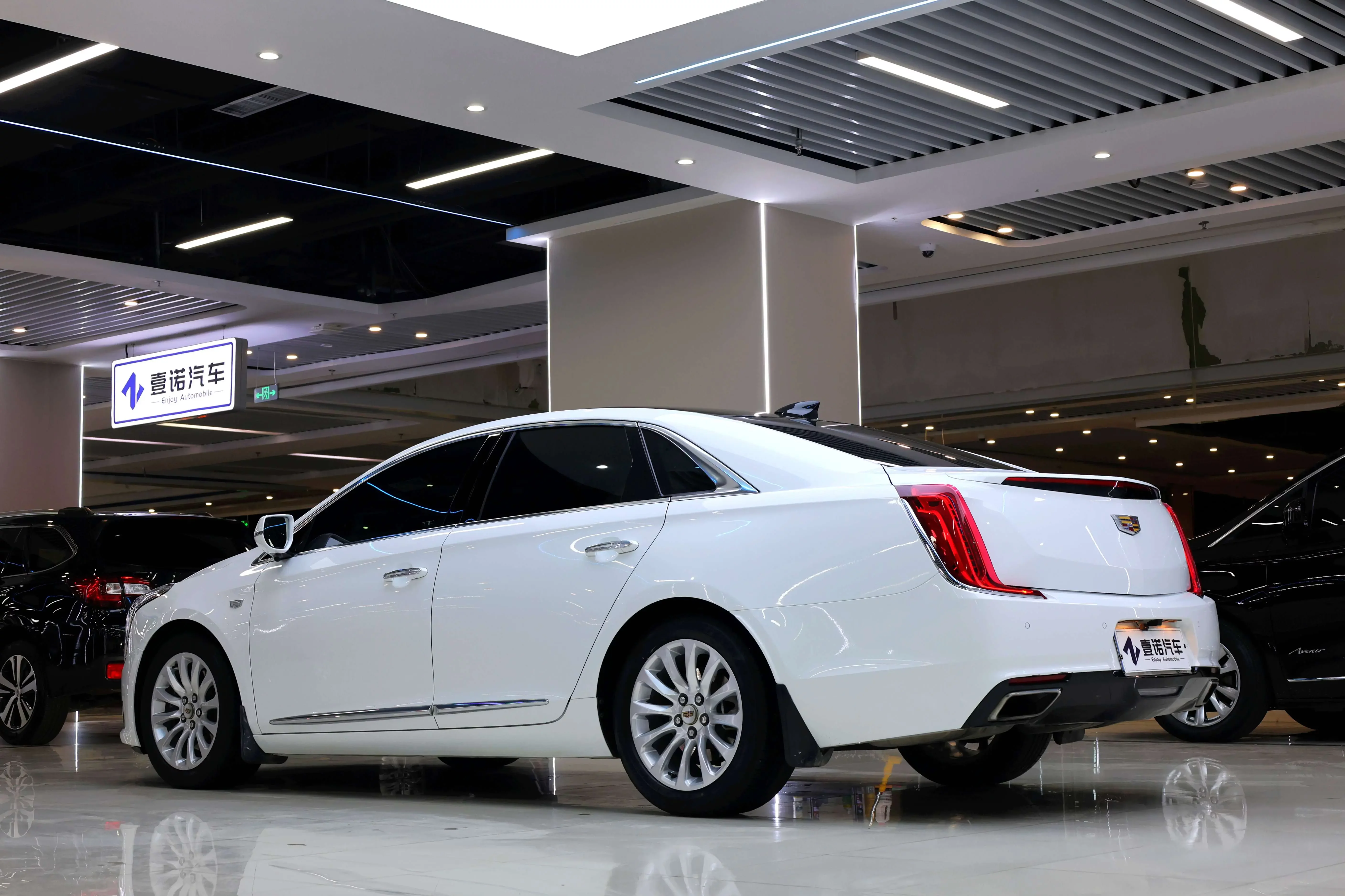 Cadillac XTS