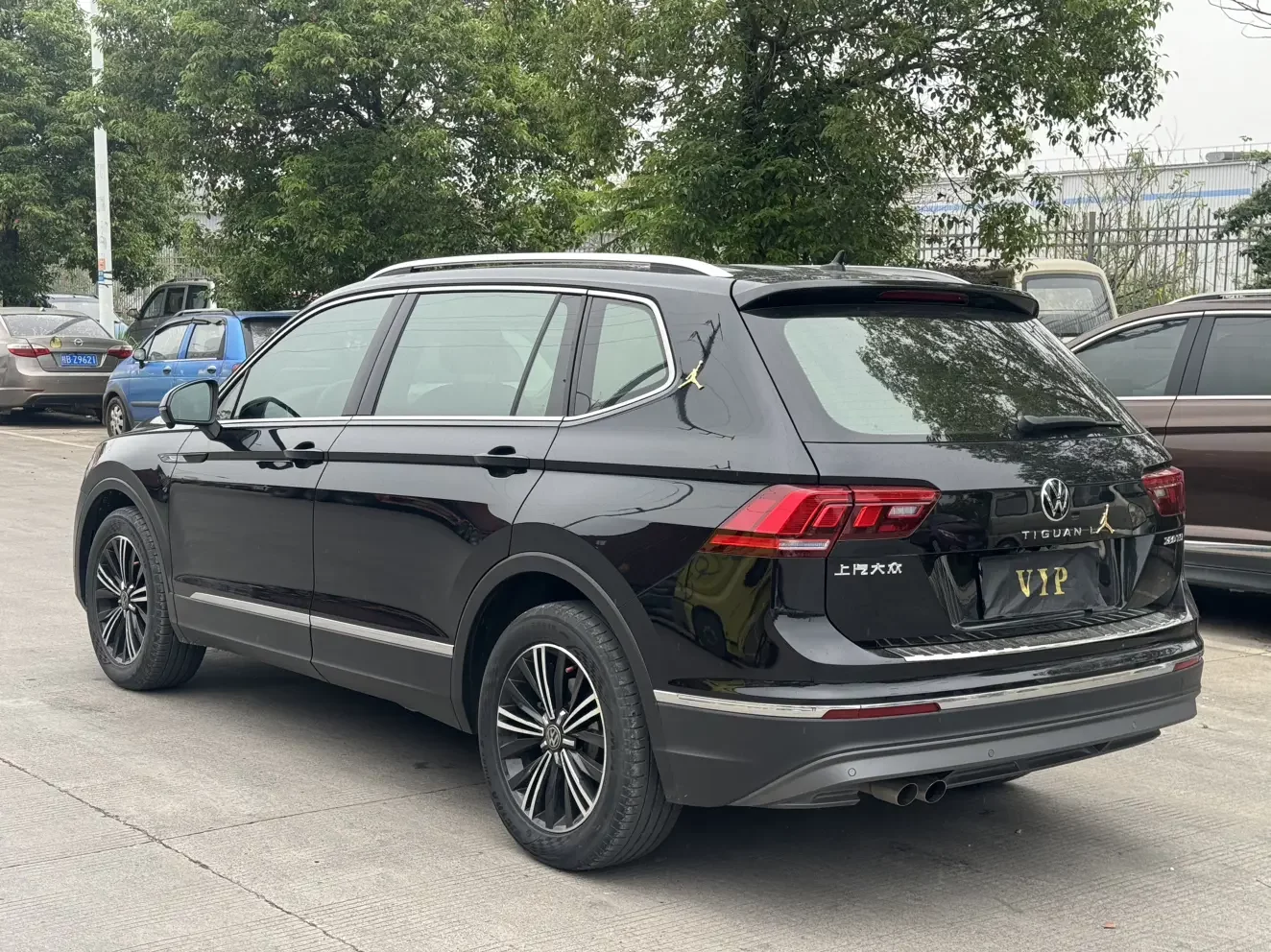 Volkswagen Tiguan L