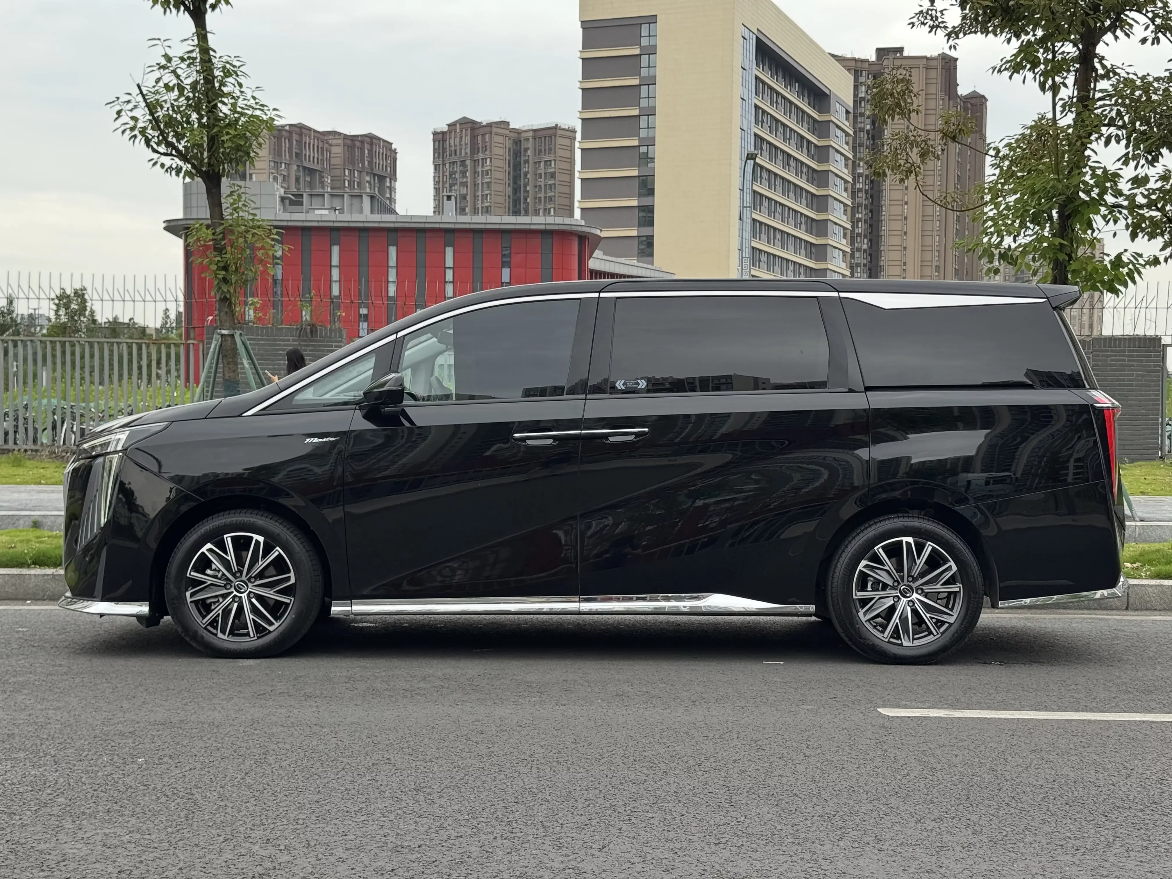 GAC Trumpchi M8