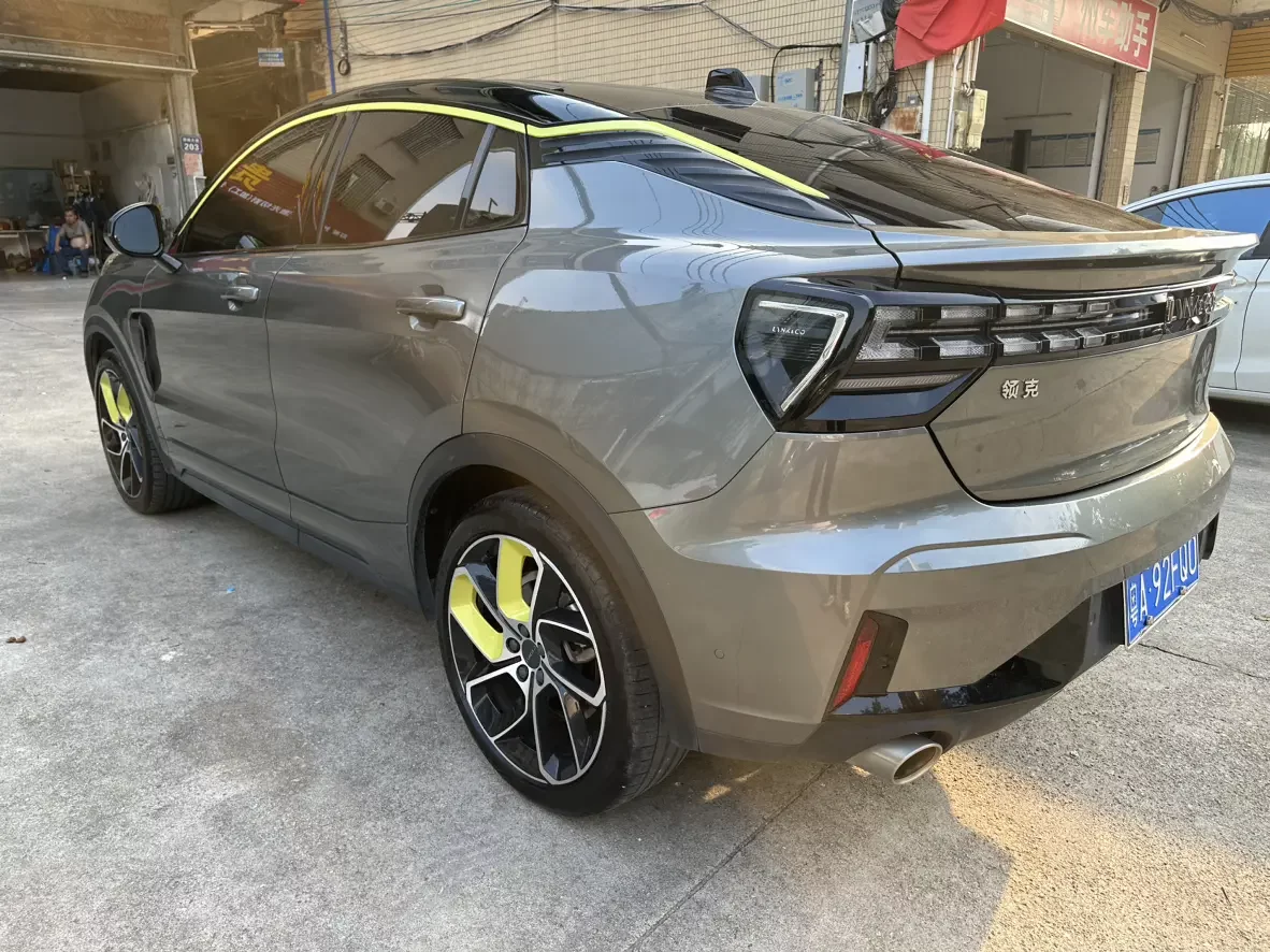 Lynk & Co 05