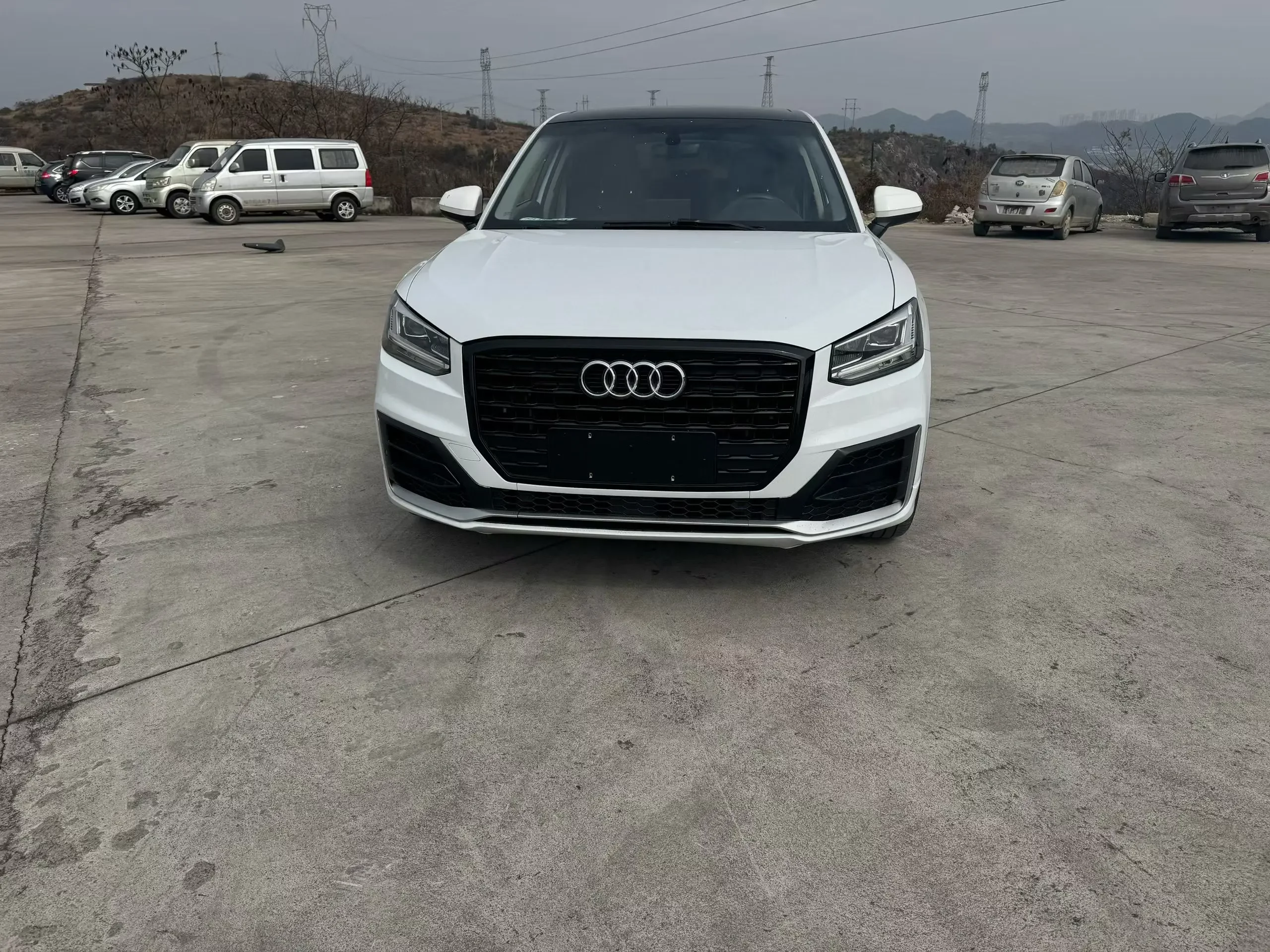 Audi Q2L