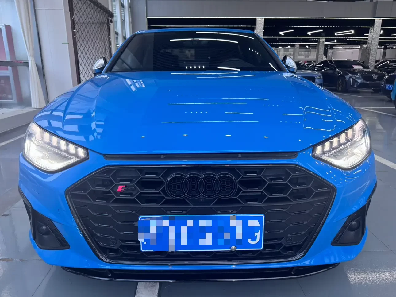 Audi S4