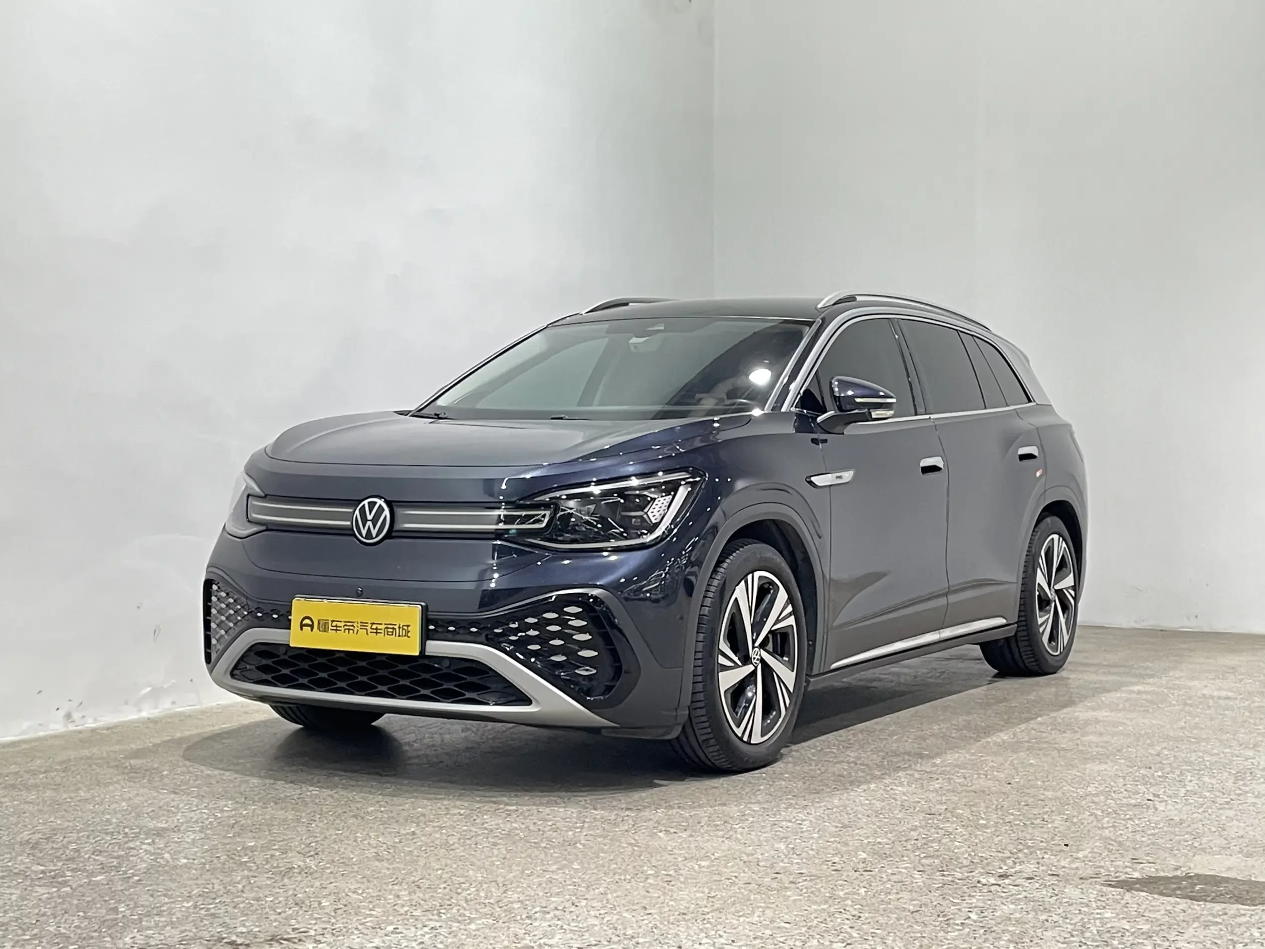 Volkswagen ID.6 CROZZ