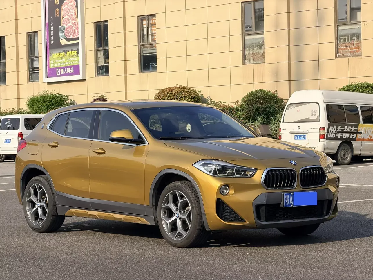 BMW X2